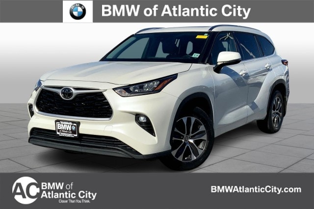 2020 Toyota Highlander XLE's photo