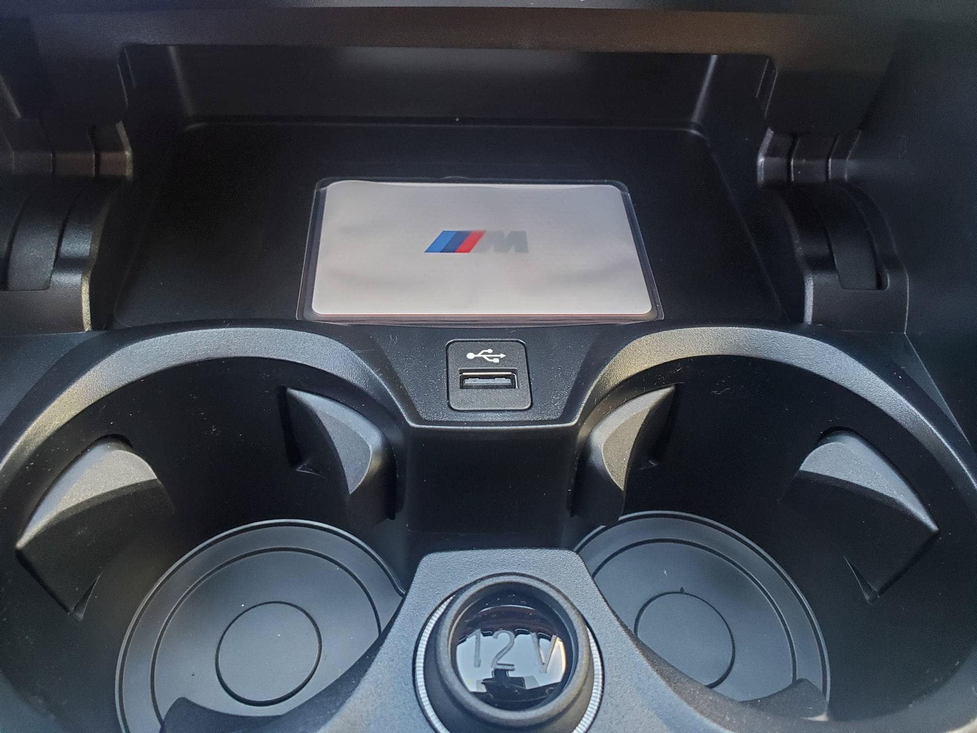 2026 BMW 3 Series 330i - Photo 24