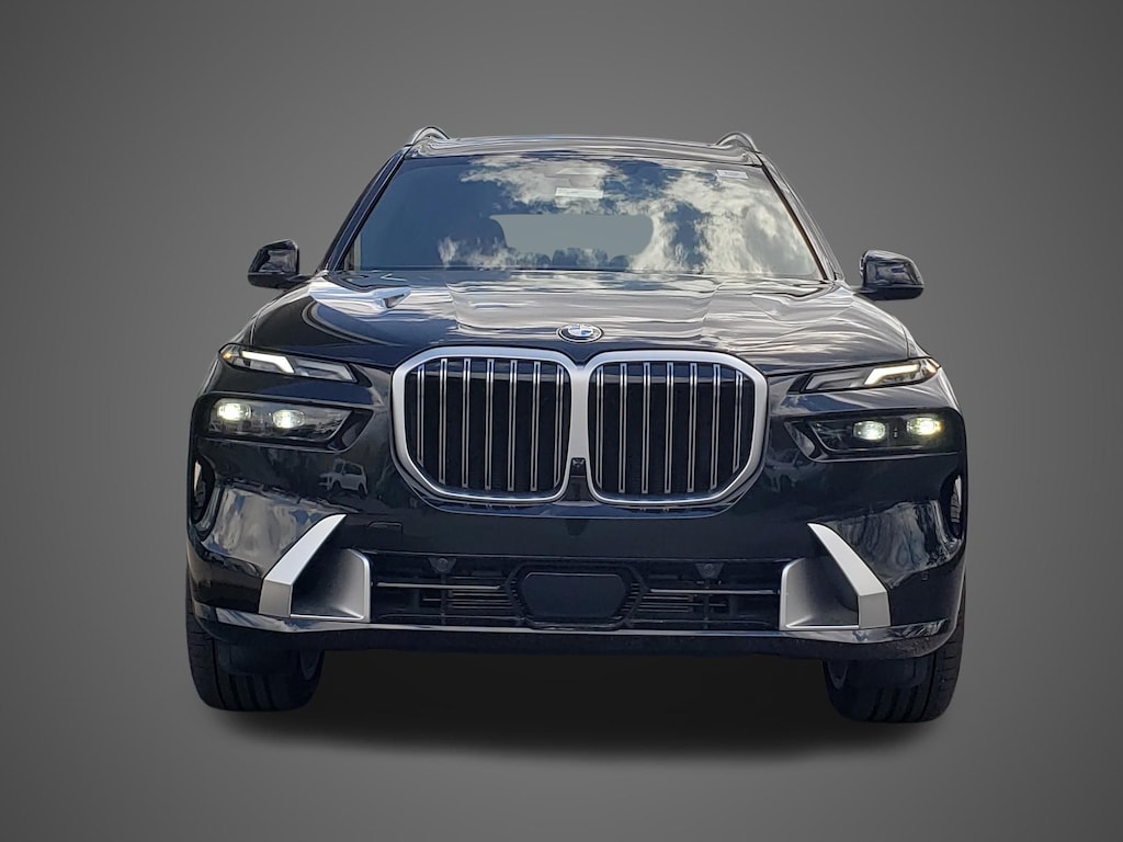 New 2026 BMW X7 xDrive40i SUV