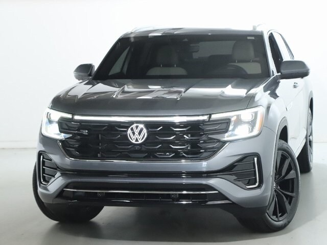 2024 Volkswagen Atlas Cross Sport SEL Premium R-Line photo 2