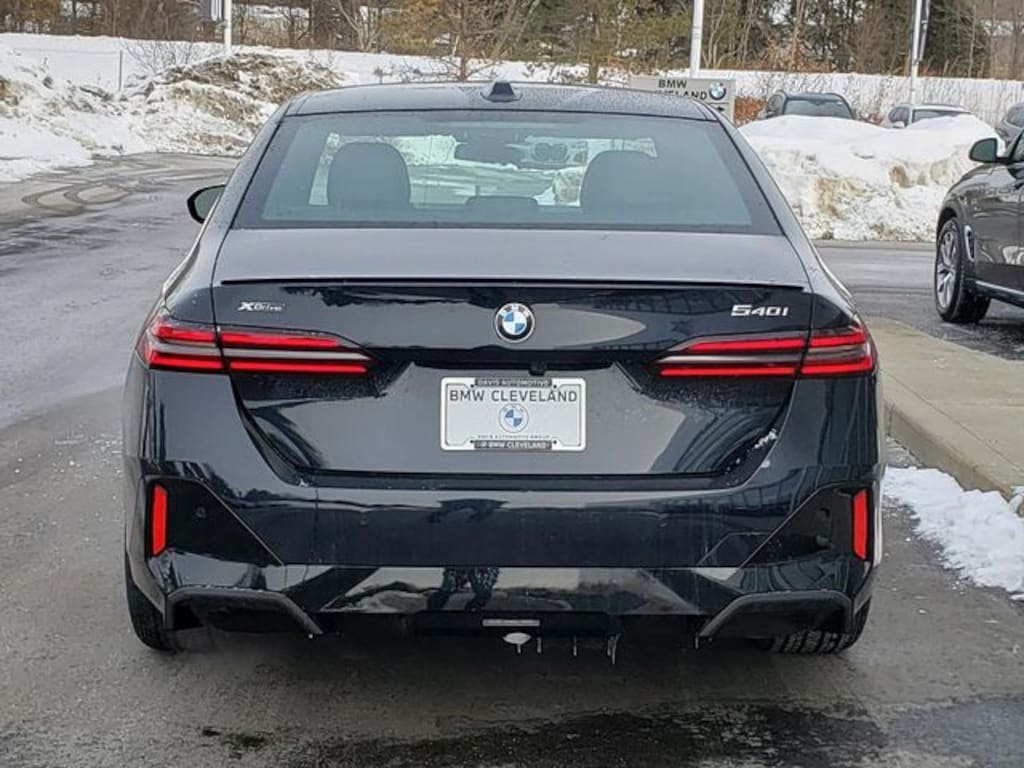 New 2026 BMW 540i xDrive Sedan