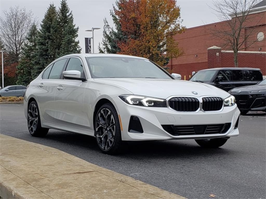 New 2026 BMW 330i xDrive NA Sedan
