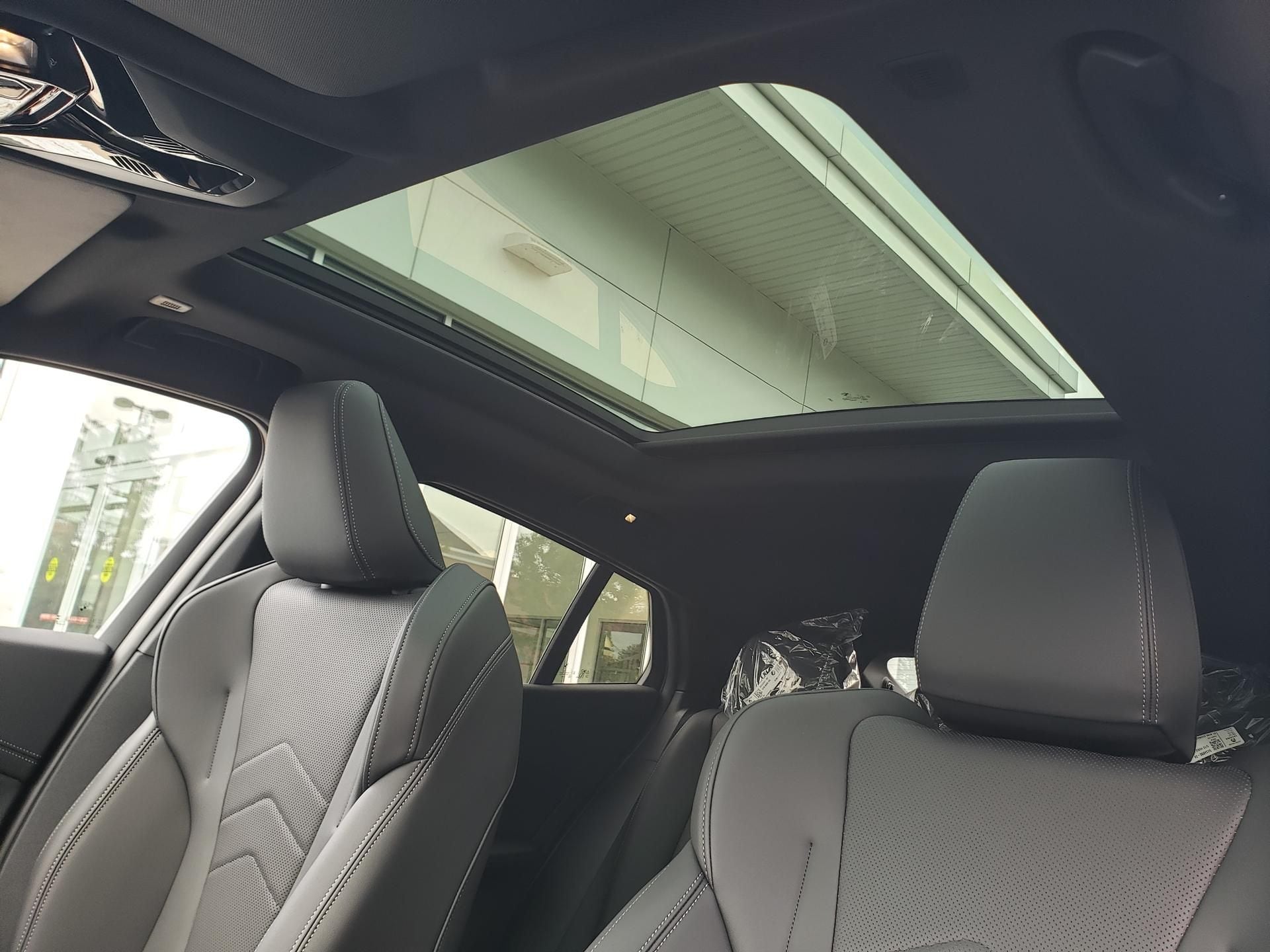 2026 BMW X2 28i - Photo 23
