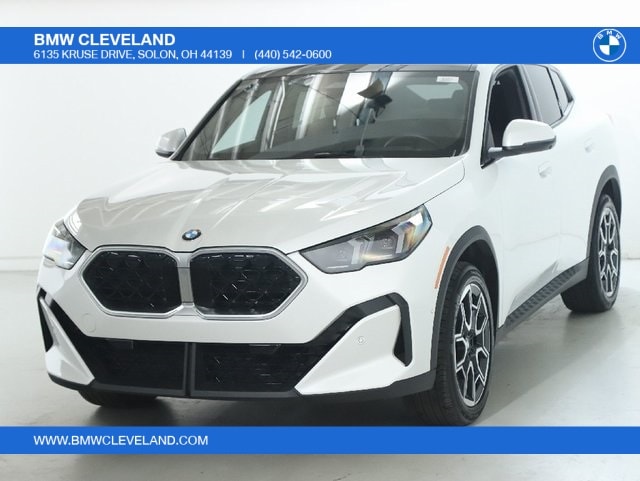 2025 BMW X2 28i's photo