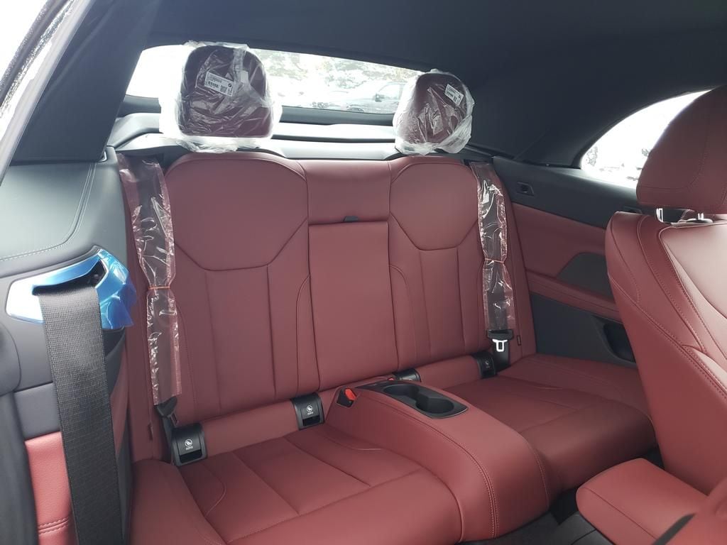 2026 BMW 4 Series M440i - Photo 16