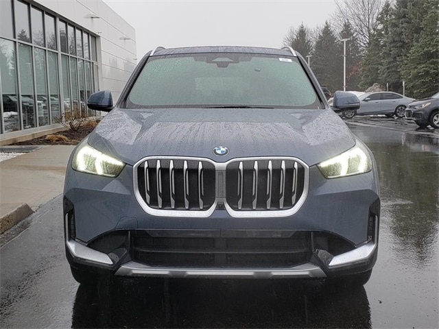 Used 2025 BMW X1 28i with VIN WBX73EF00S5200234 for sale in Solon, OH