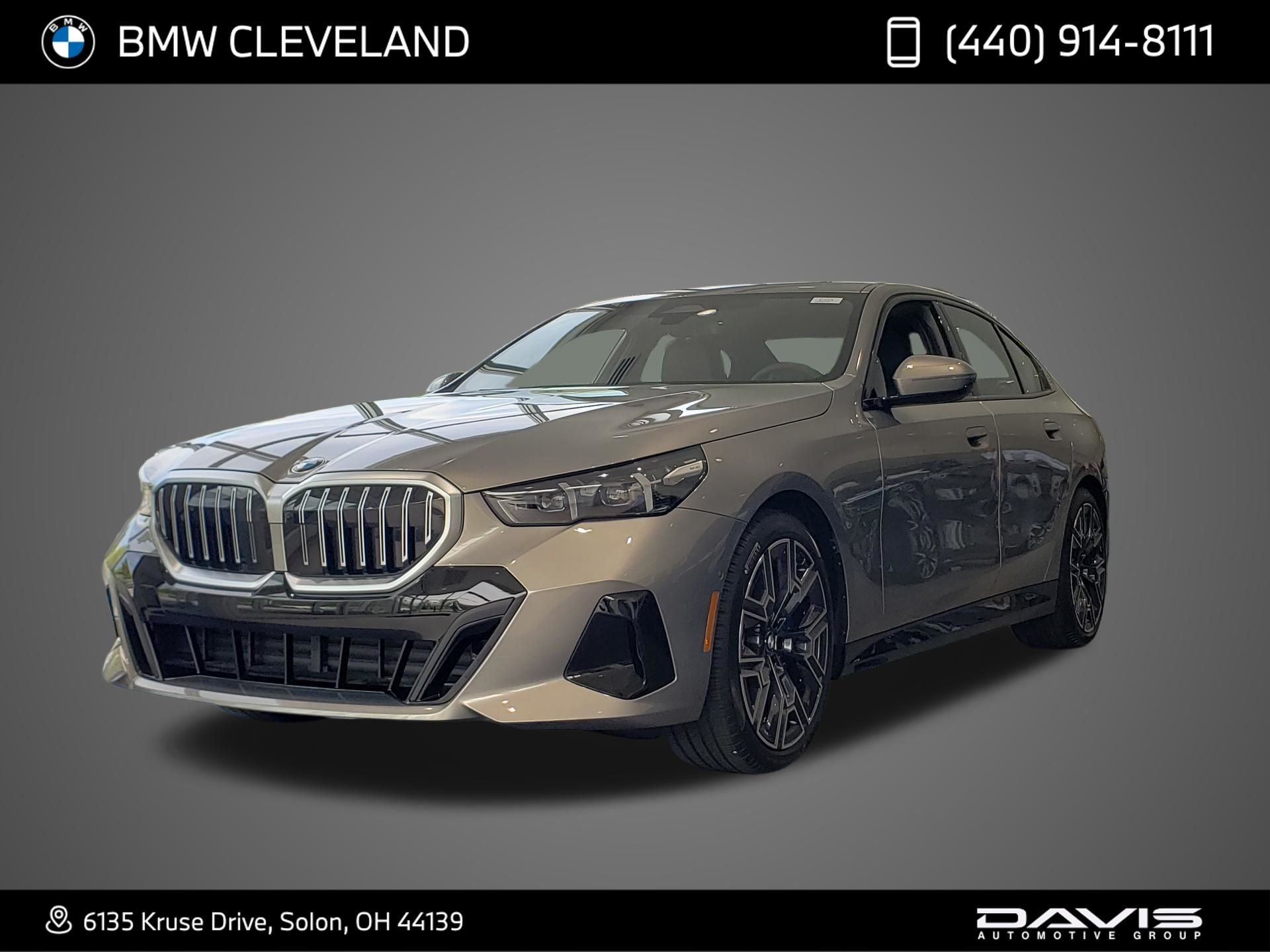 2027 BMW 5 Series 530i xDrive Sedan's photo