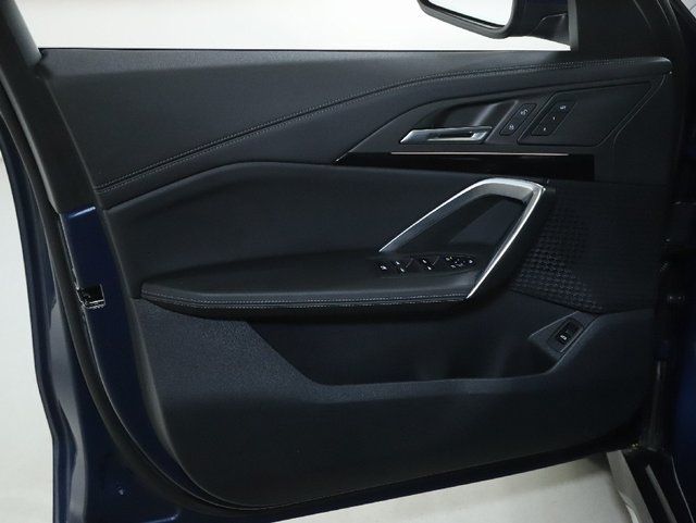 2025 BMW X1 28i - Photo 19