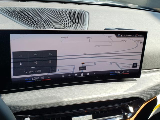 2025 BMW 3 Series 330i - Photo 24