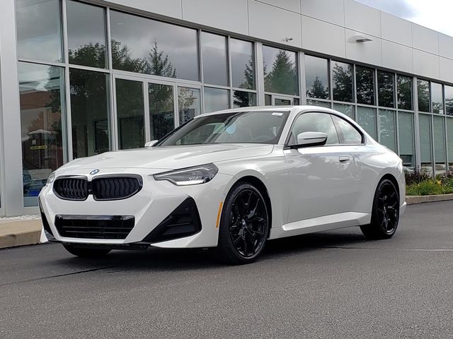 2025 BMW 2 Series 230i's photo
