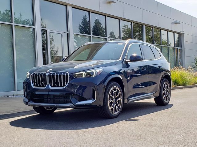 2026 BMW X1 28i's photo