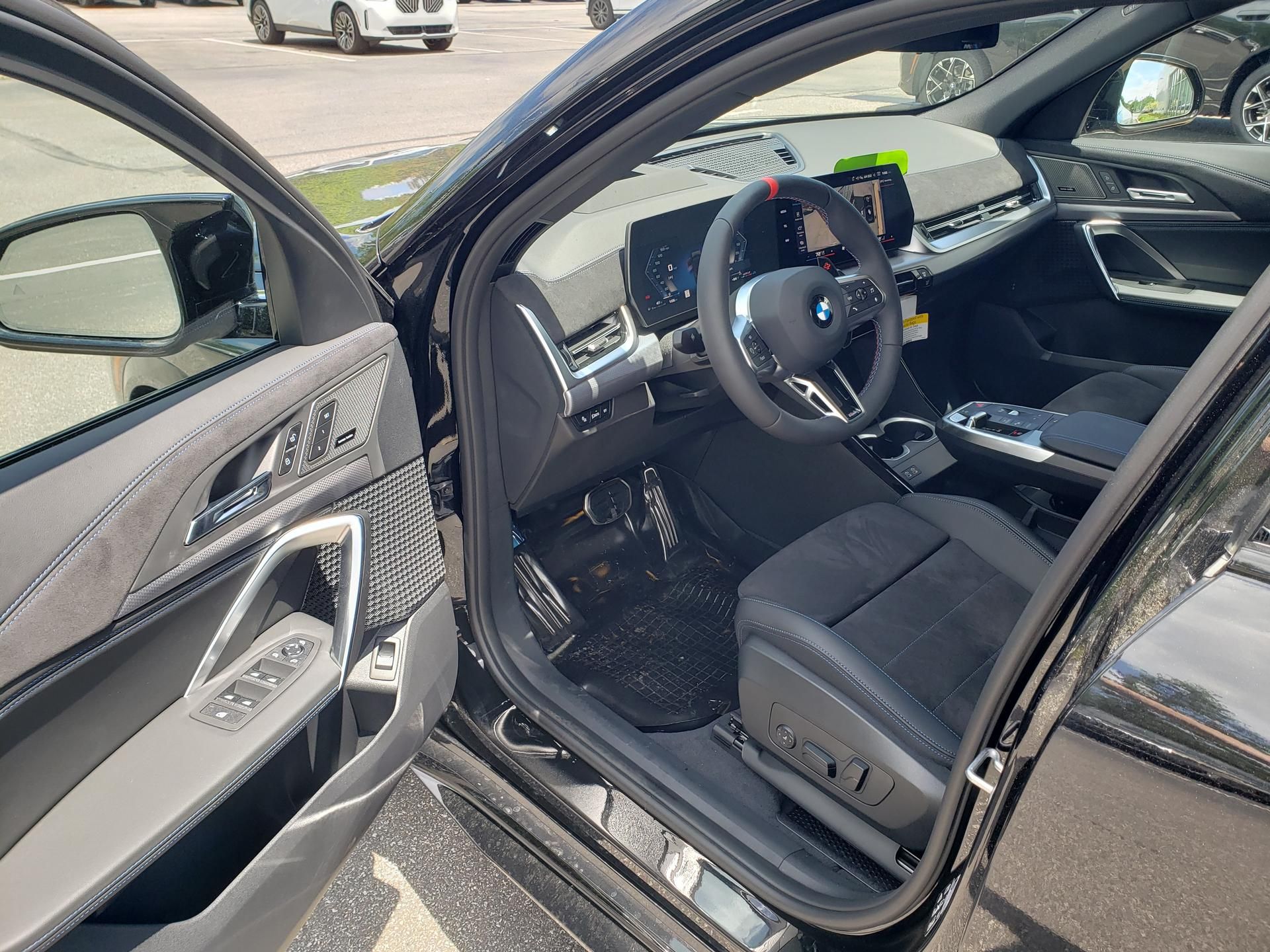 2026 BMW X2 35i - Photo 10