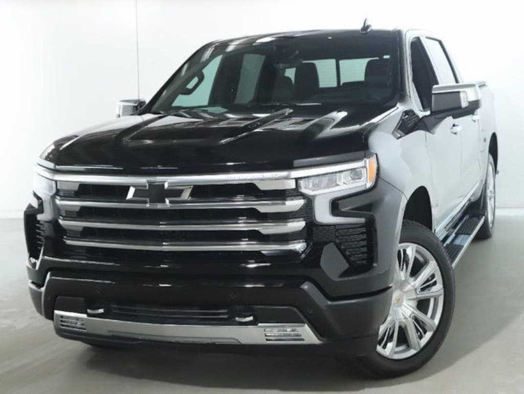 Used 2025 Chevrolet Silverado 1500 High Country Truck Crew Cab