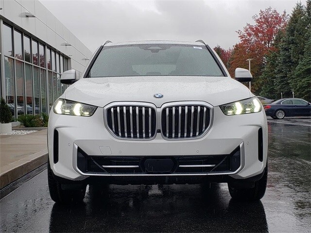 2026 Bmw X5 xDrive40i photo 2
