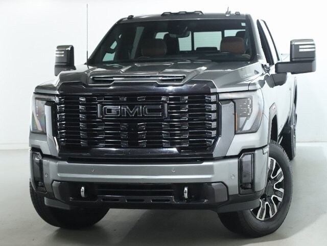 2024 Gmc Sierra 3500 HD Denali Ultimate photo 3