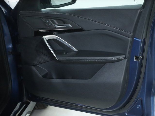 2025 BMW X1 28i - Photo 39