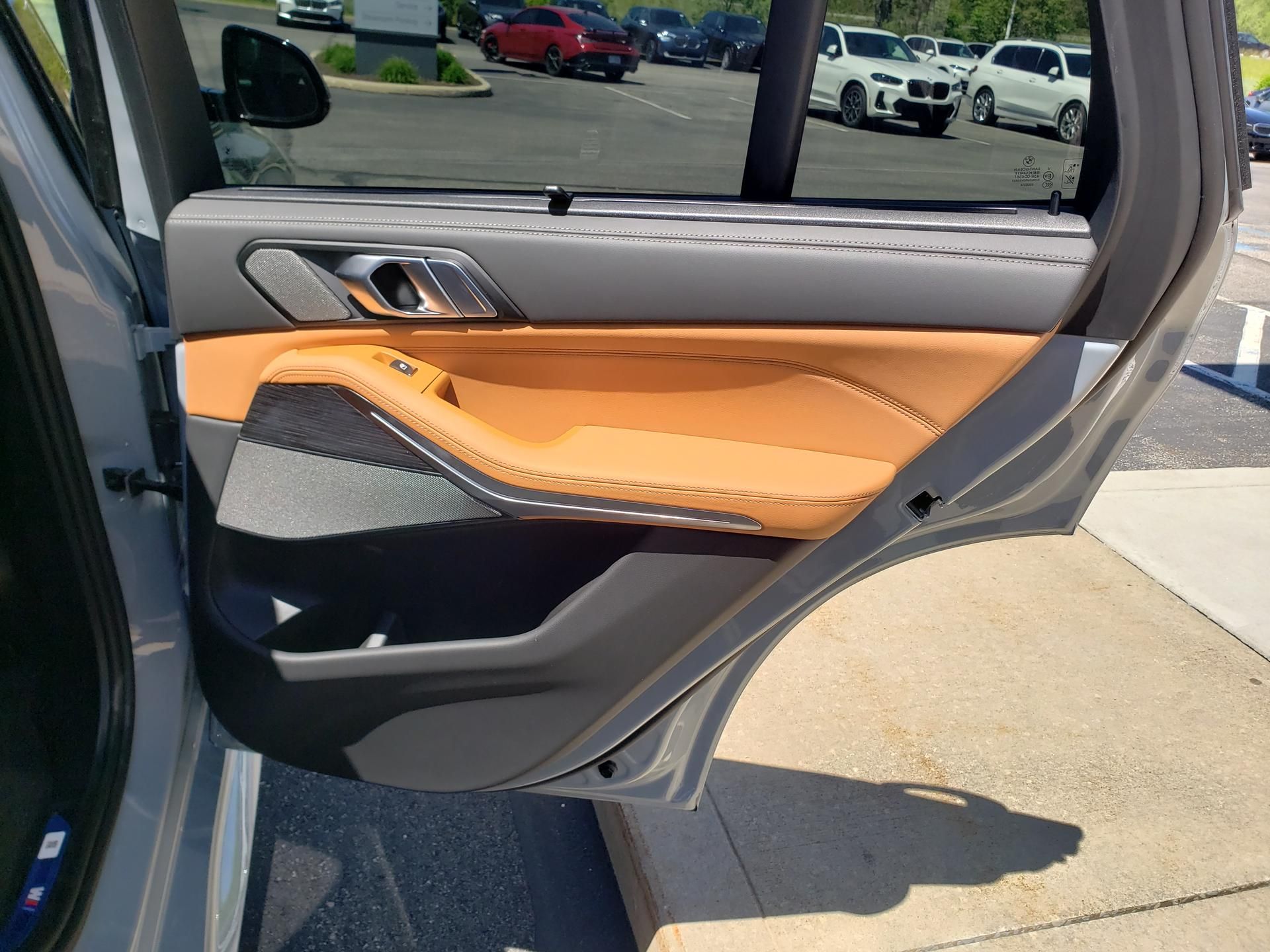 2026 BMW X5 50e - Photo 16