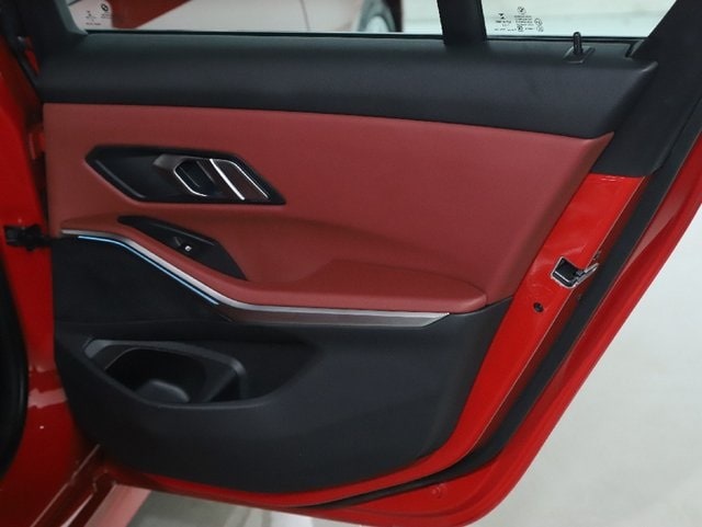 View 32