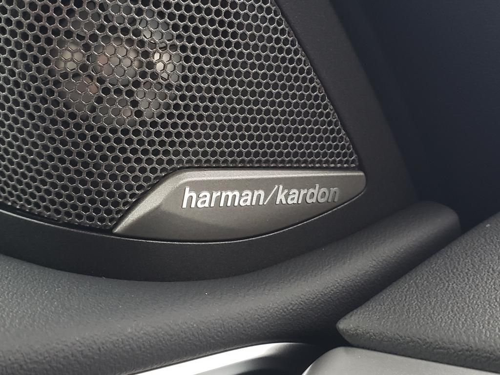 2026 BMW 4 Series M440i - Photo 21