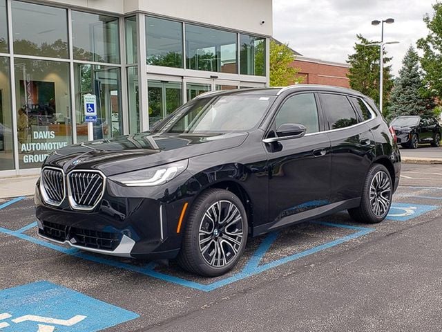 2026 BMW X3 30's photo