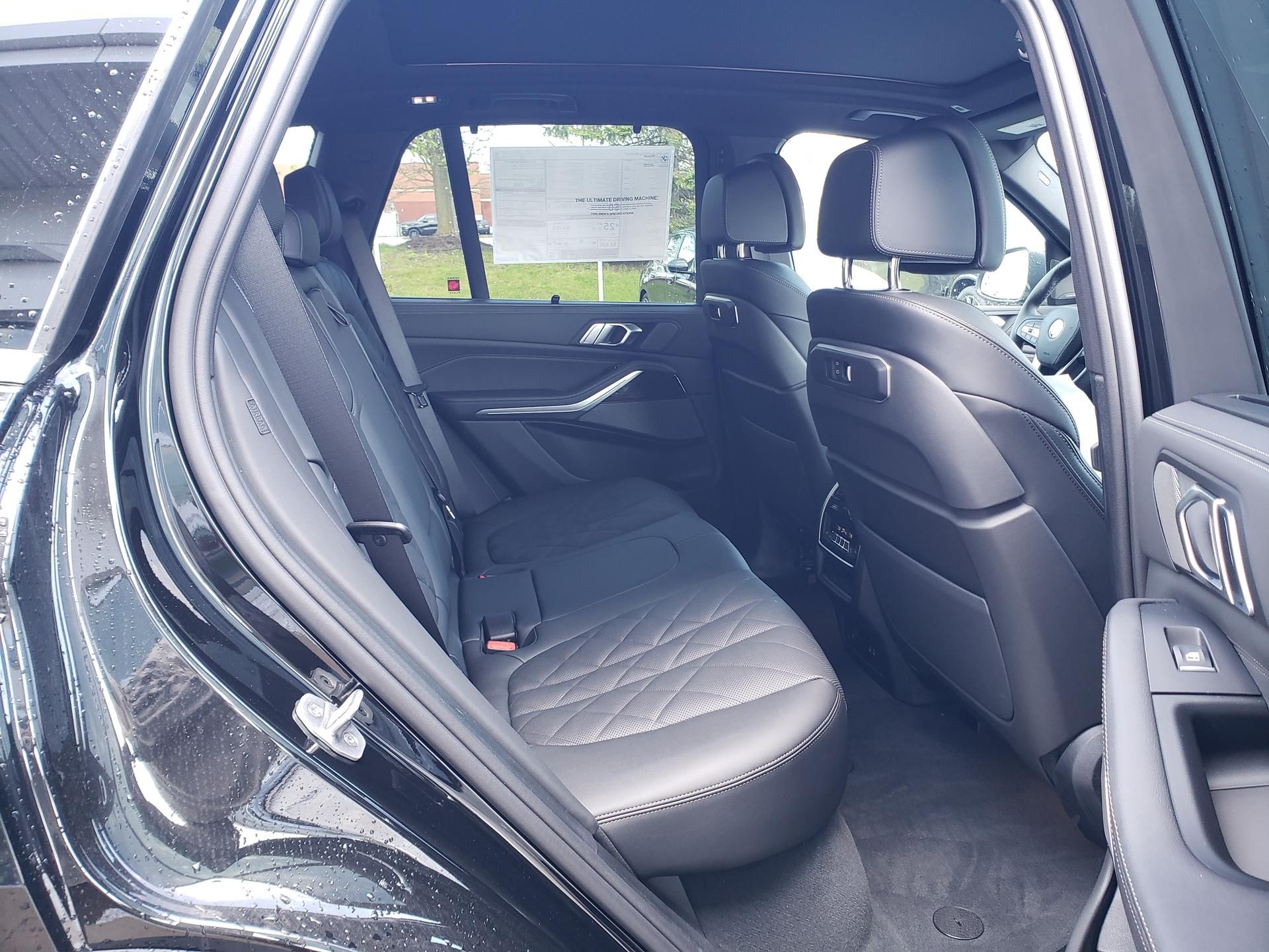 2026 BMW X5 40i - Photo 17