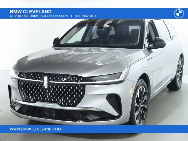 2024 Lincoln Nautilus Reserve's photo