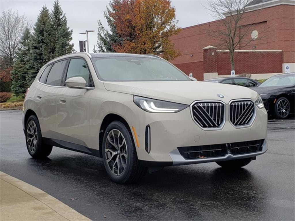 New 2026 BMW X3 30 xDrive SUV