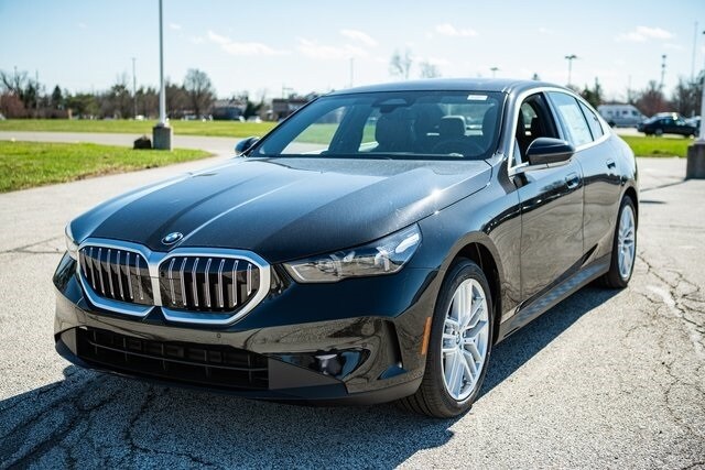 New BMW & Used Cars | BMW Cleveland | Near Cleveland, OH