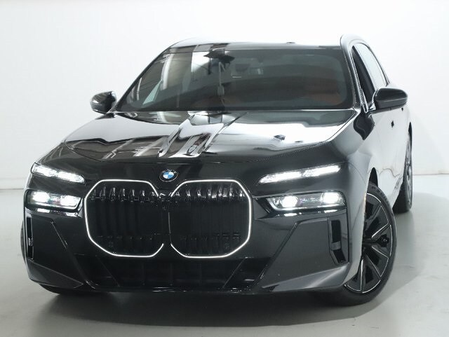 2025 Bmw 740i xDrive Sedan photo 3