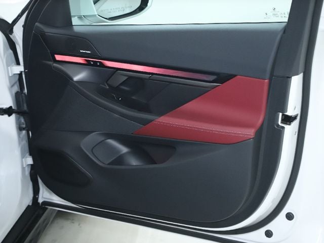 2025 BMW i5 40 - Photo 34