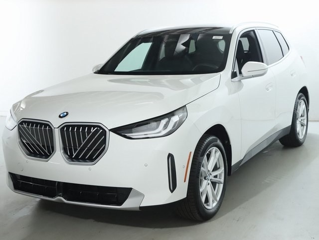 2025 BMW X3 30's photo