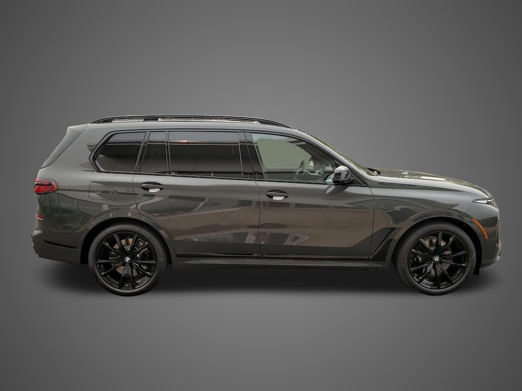 New 2027 BMW X7 M60i SUV