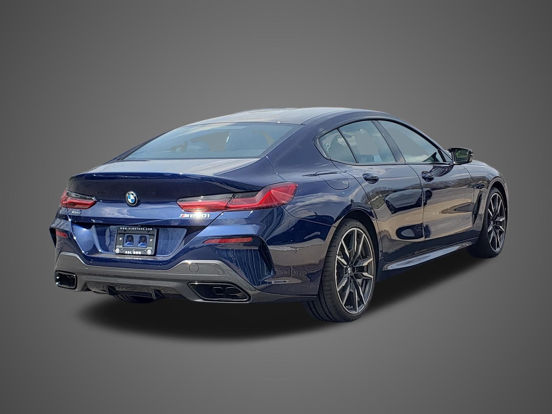 2026 BMW 8 Series M850i - Photo 6