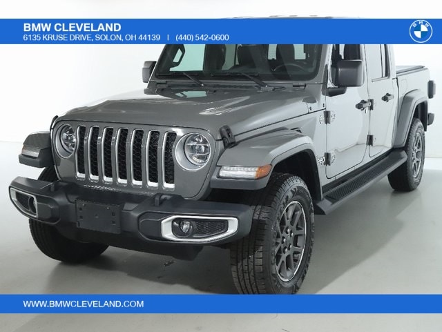 2020 Jeep Gladiator Overland's photo