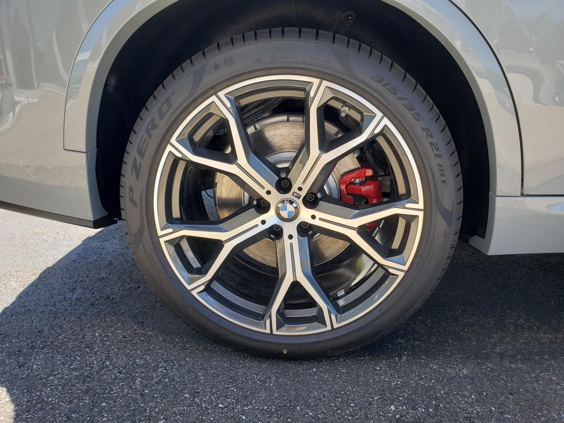 2026 BMW X5 50e - Photo 27