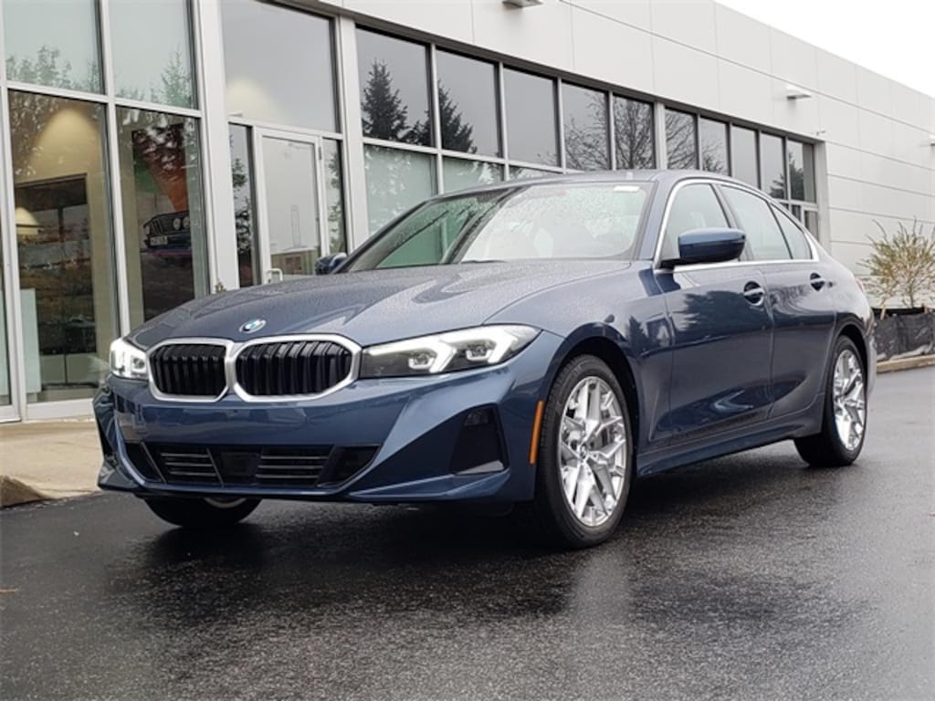 New 2026 BMW 330i xDrive Sedan