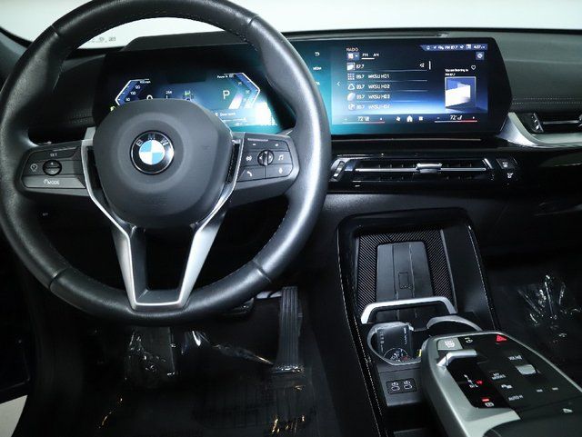 2025 BMW X1 28i - Photo 34