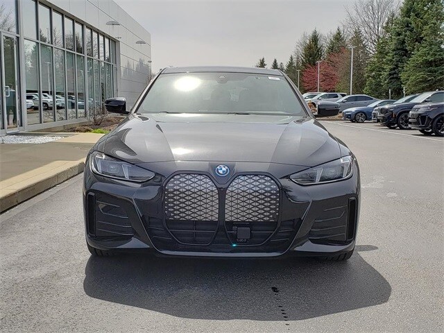 Used 2025 BMW i4 Base with VIN WBY43HD04SFU80043 for sale in Solon, OH