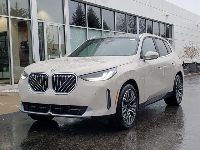 2026 BMW X3 30's photo