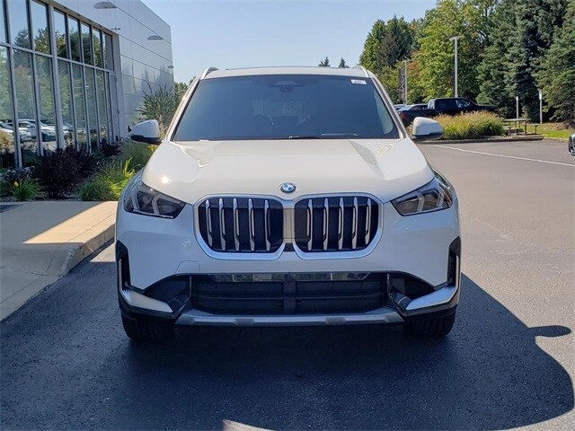 2026 Bmw X1 XDrive28i photo 2