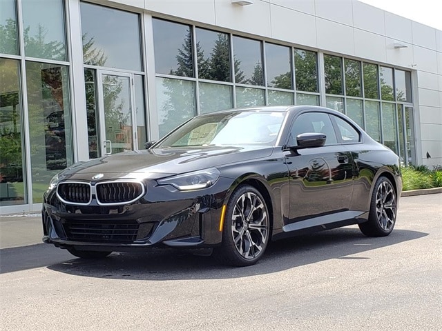 2025 BMW 230i Coupe 