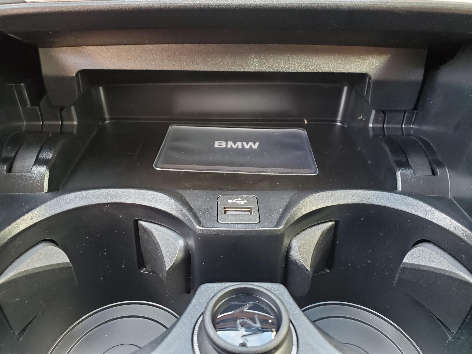 2026 BMW 3 Series 330i - Photo 24