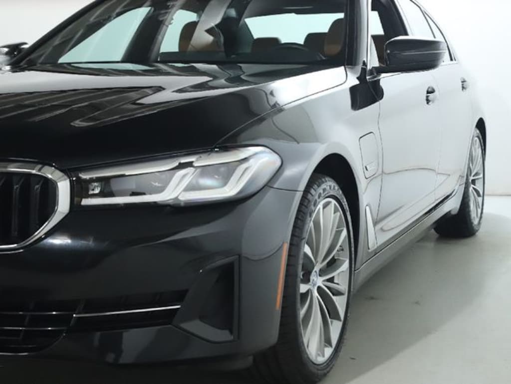 Used 2023 BMW 530e xDrive Sedan