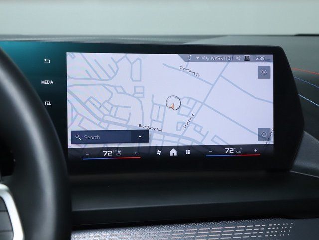 2025 BMW 2 Series M235 - Photo 27