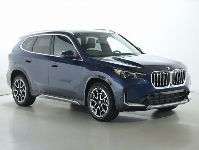 2025 BMW X1 28i - Photo 11