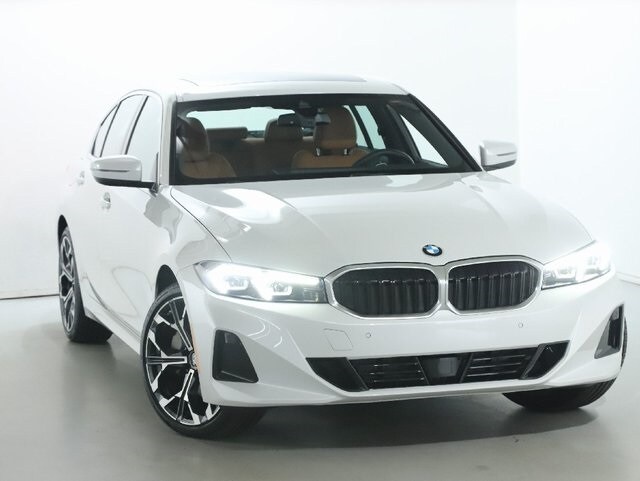 2025 Bmw 330i xDrive photo 2