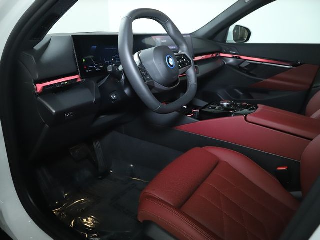 2025 BMW i5 40 - Photo 19