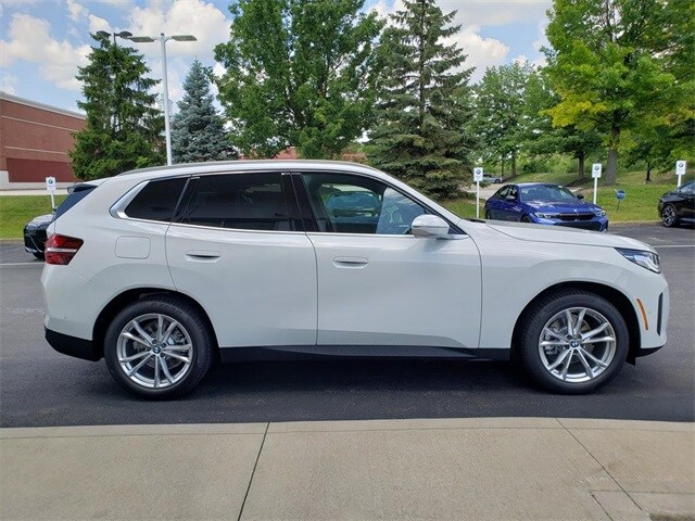 2025 Bmw X3 30x Drive photo 2