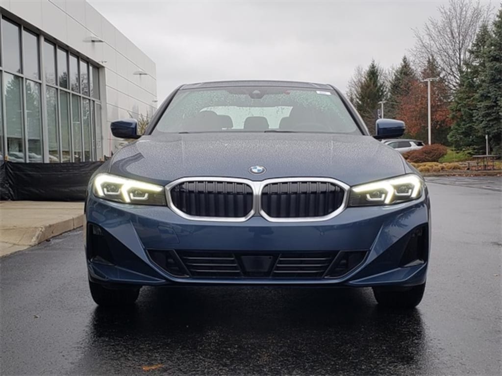 New 2026 BMW 330i xDrive Sedan