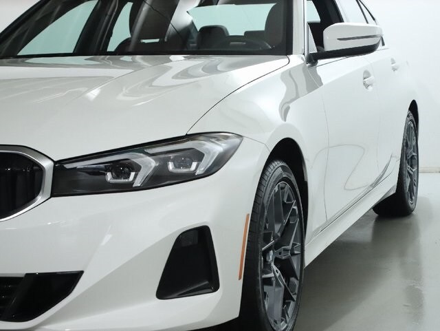 2025 Bmw 330i xDrive photo 4